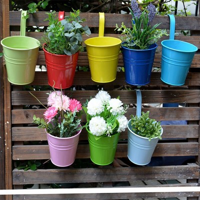 Hot Selling Metal Bucket Flower Pots Detachable Hook Garden Pots Balcony Planters